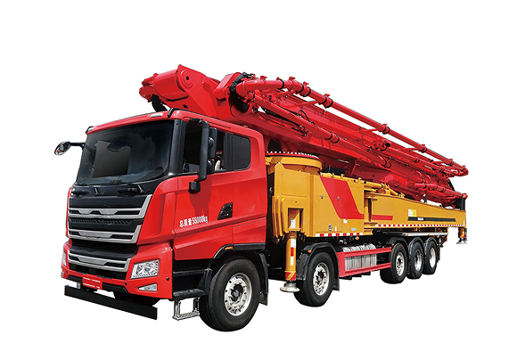 Cami&oacute;n bomba de hormig&oacute;n